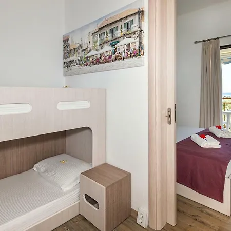 Apartament Thassos *